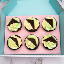 Load image into Gallery viewer, Minty After Eight Cupcakes