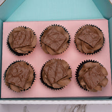 Load image into Gallery viewer, Daim Cupcakes