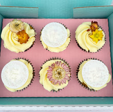 Load image into Gallery viewer, Free-From Mother&#39;s Day Cupcakes