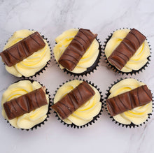 Load image into Gallery viewer, Kinder Bueno Cupcakes