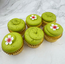 Load image into Gallery viewer, Matcha &amp; White Chocolate Cupcakes (Flavour of the Month)