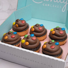 Load image into Gallery viewer, Chocolate M&amp;M&#39;s Cupcakes