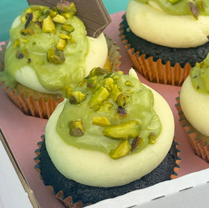 Pistachio & Lindt Chocolate Cupcakes