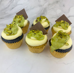 Pistachio & Lindt Chocolate Cupcakes