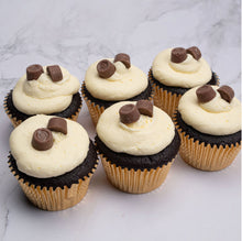 Load image into Gallery viewer, Rolo Cupcakes